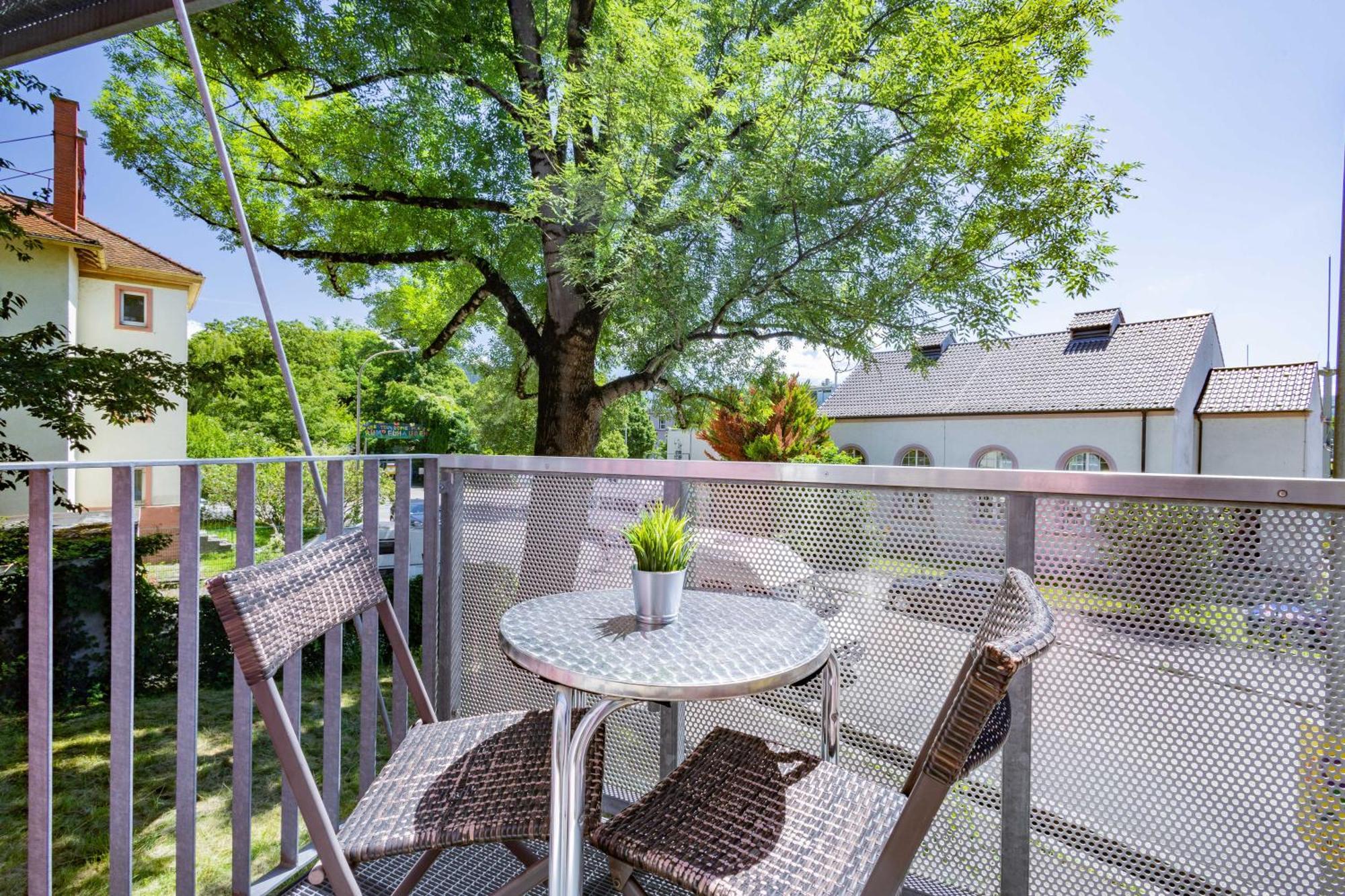 Business Apartment Am Hauptbahnhof Freiburg im Breisgau Exterior foto